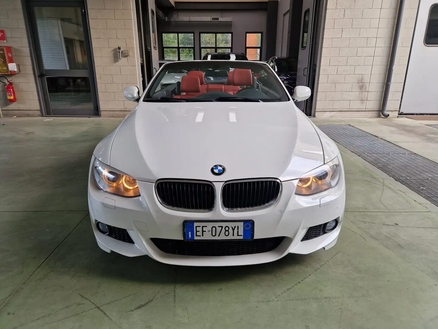 BMW 320 E93 Cabrio Msport 184cv - 2