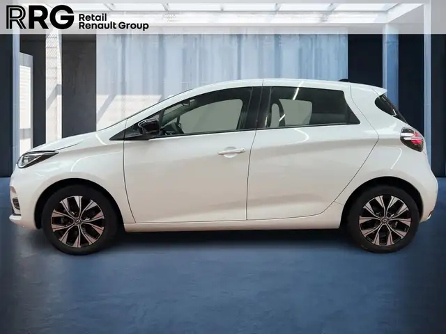 Renault Zoe view 2