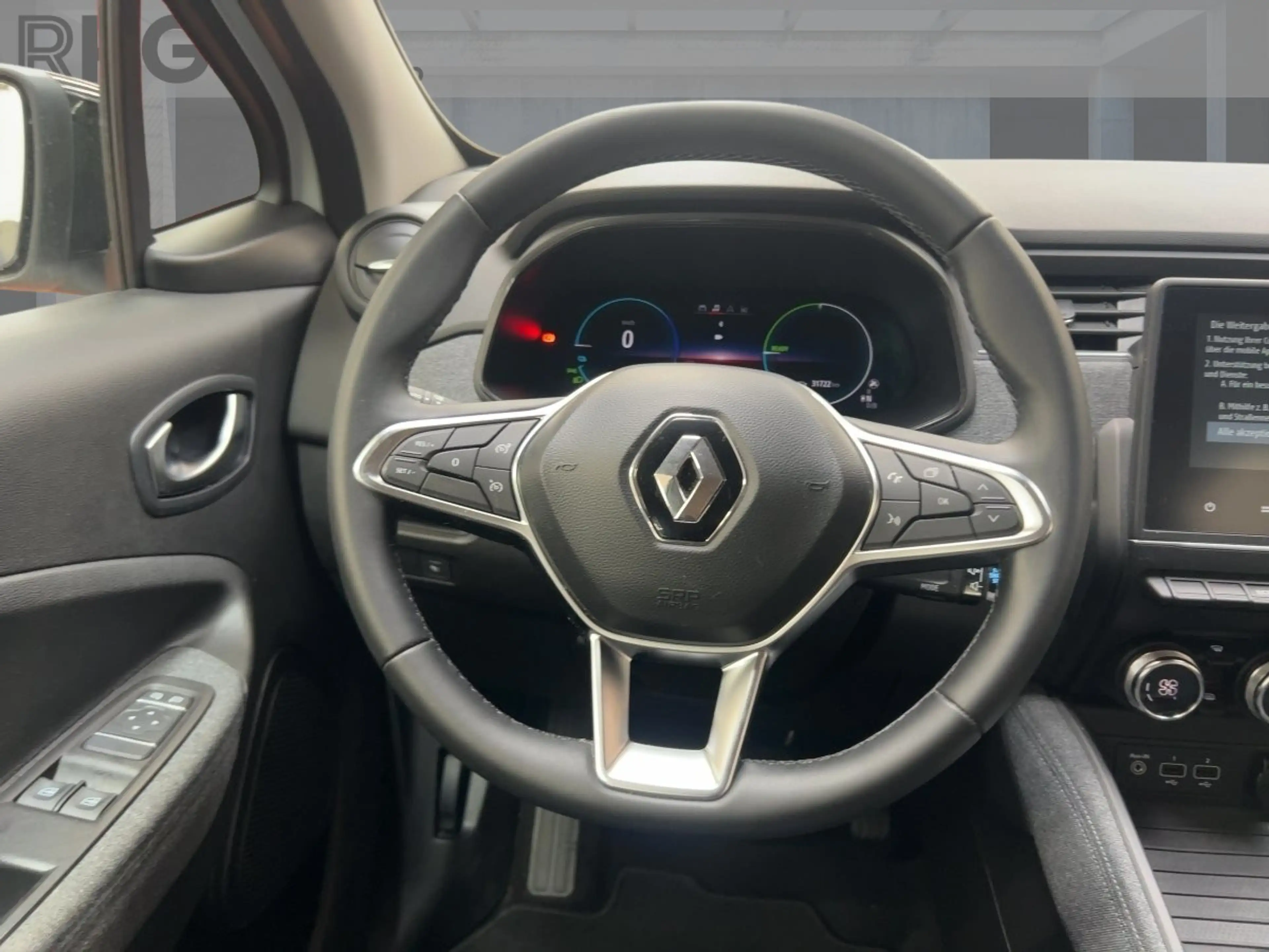 Renault ZOE PDC — photo 11