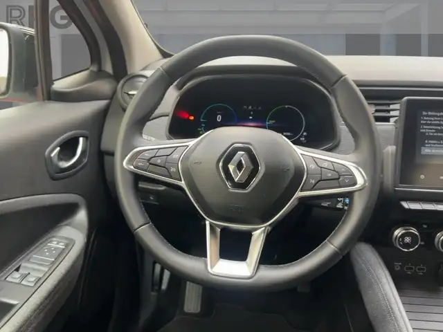 Renault Zoe view 11