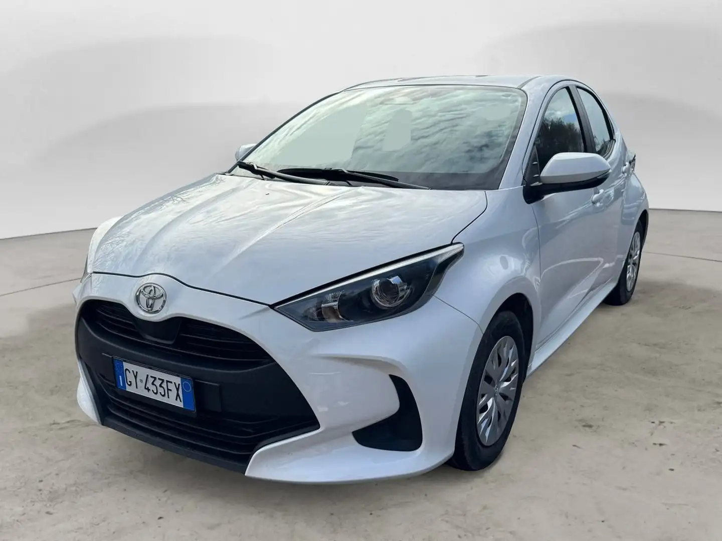 Toyota Yaris 1.5h active Weiß - 1