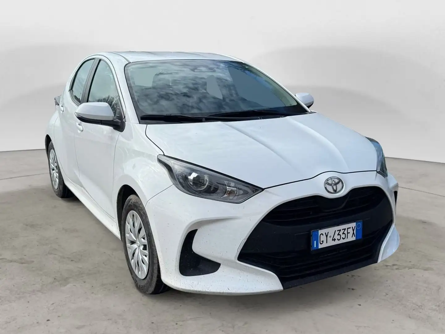 Toyota Yaris 1.5h active Weiß - 2