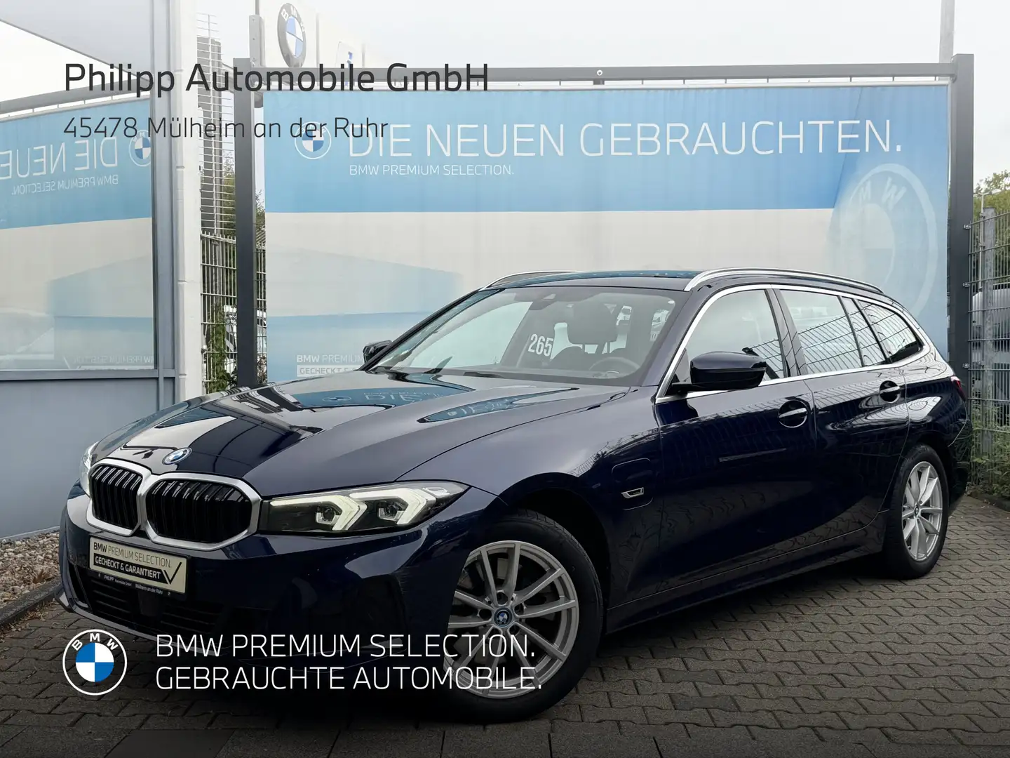 BMW 330 e xDrive Tour PANO Sportsitz ACC h/k Keyless Blau - 1