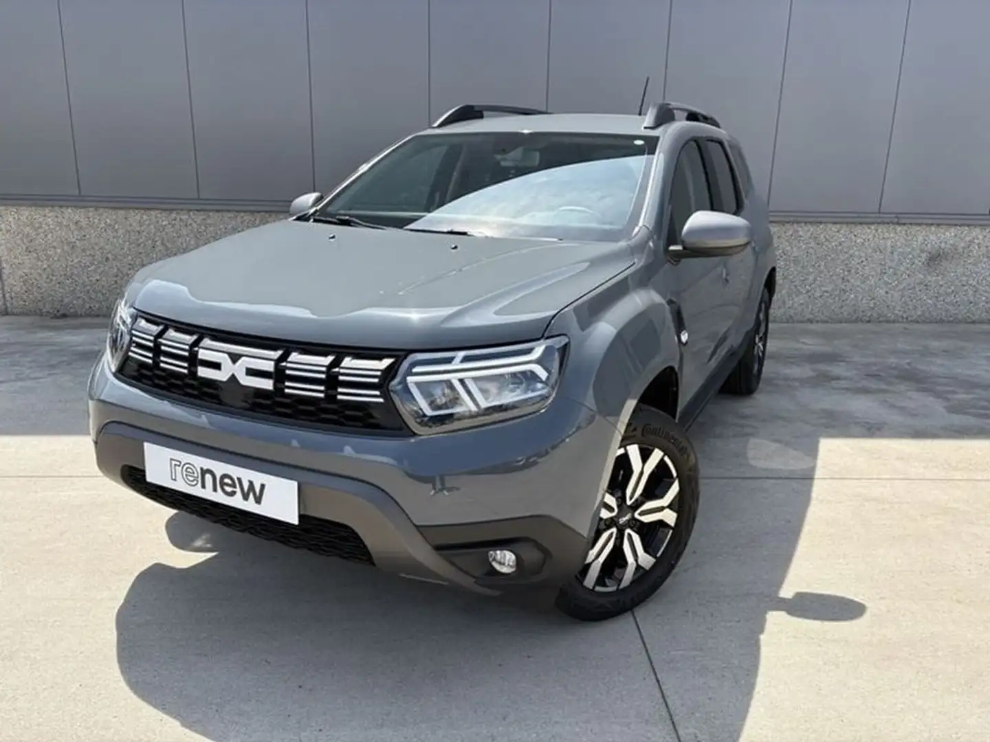 Dacia Duster Journey TCe 130 / Valckenier Oostende Grijs - 1