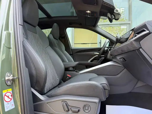 Audi Q5 view 7