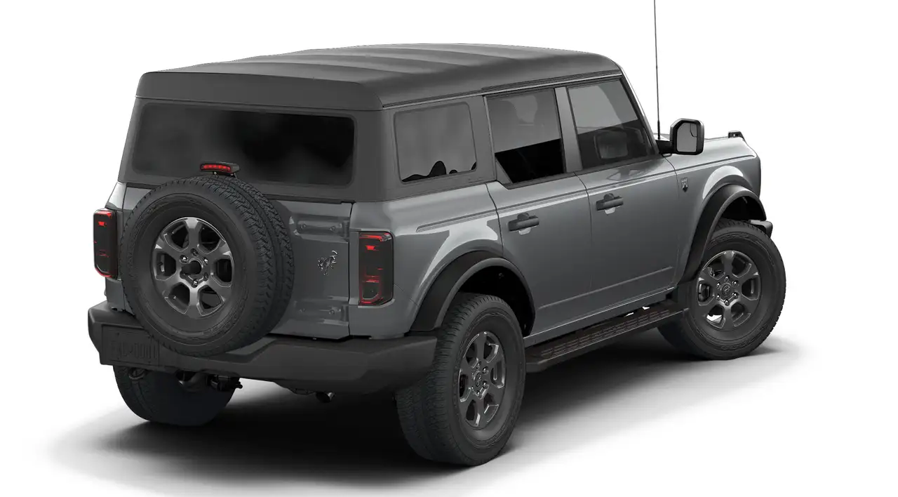 Ford Bronco photo Ford Bronco