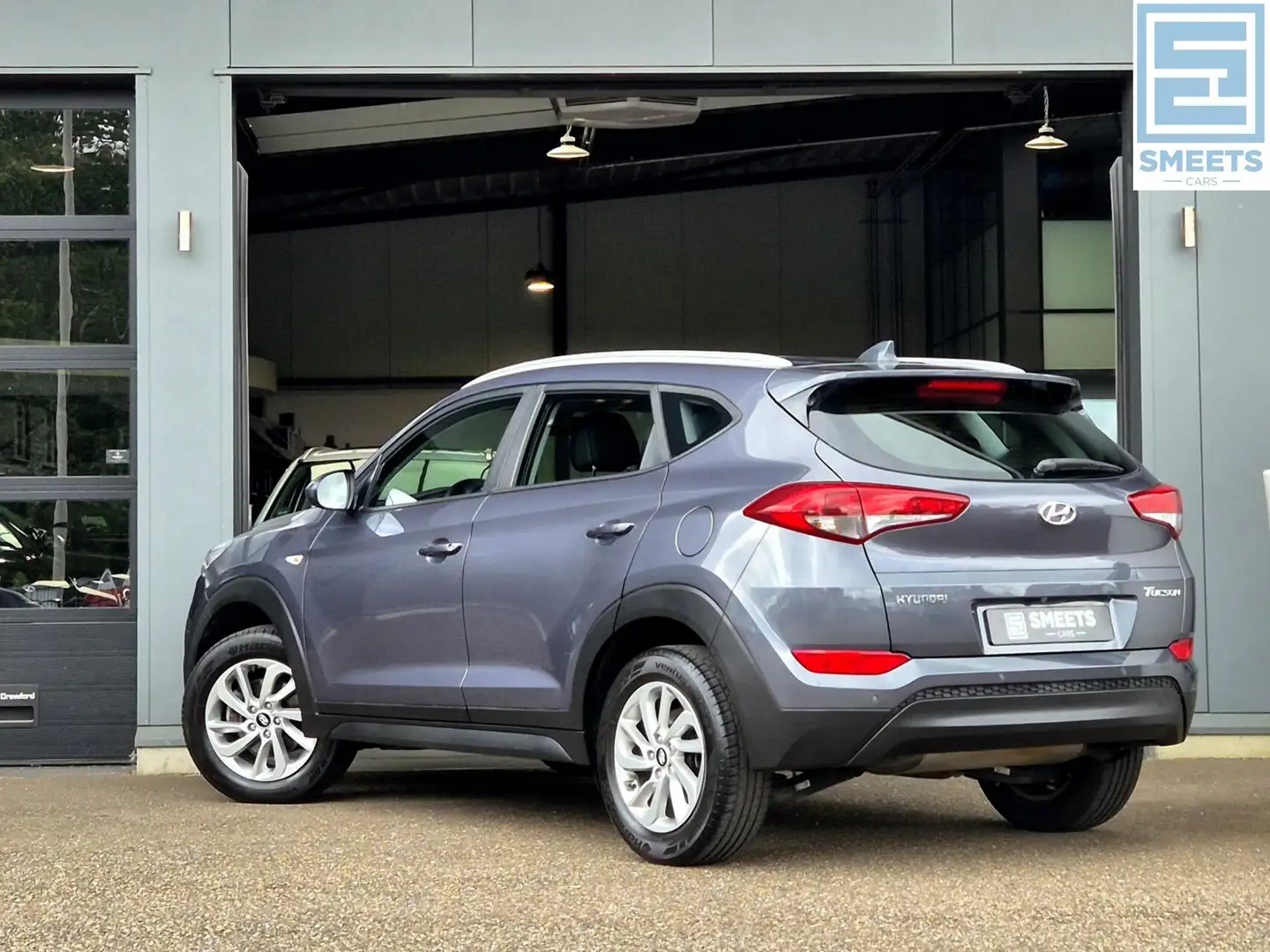 Hyundai TUCSON 1.6 T-GDi 177PK Comfort 1e Eig! |Navi|Cam|A/C Grijs - 2