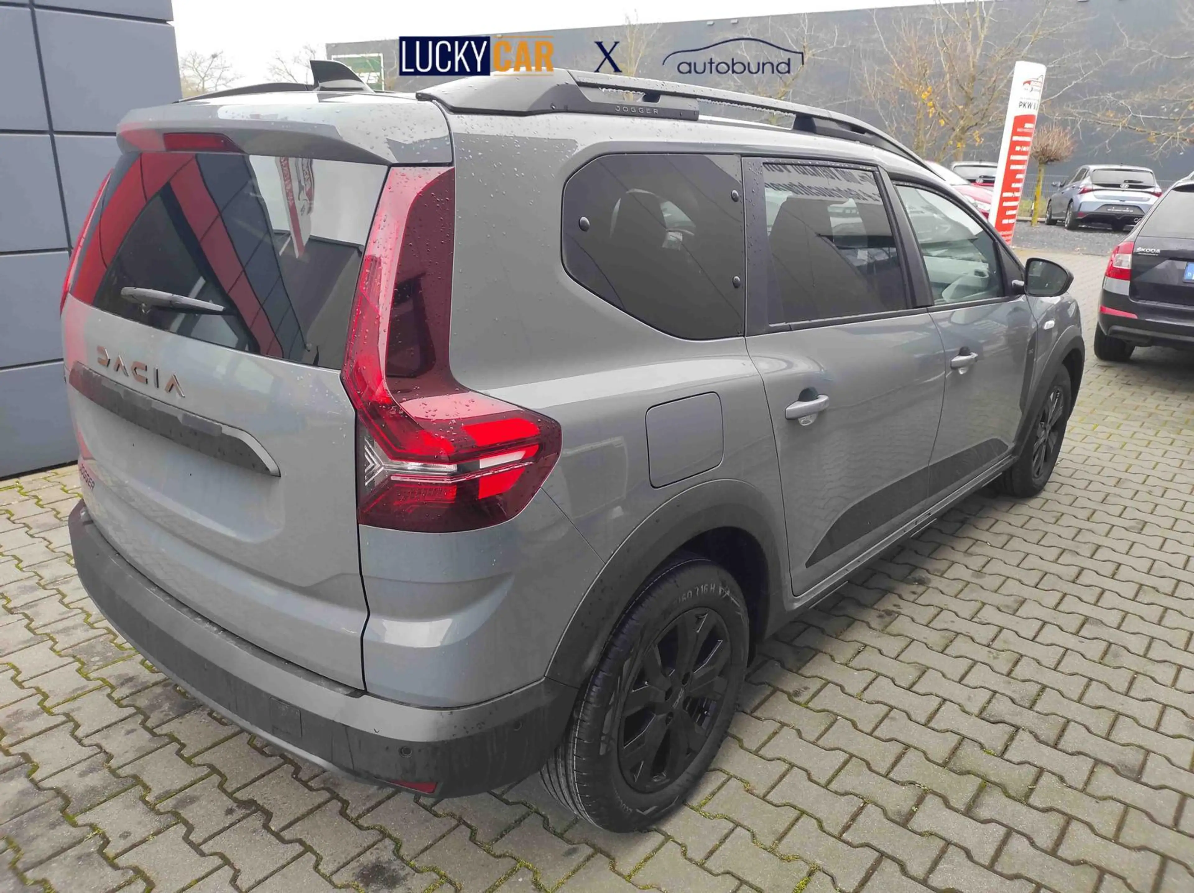 Dacia Jogger Extreme Extreme+LPG*7 Sitzer*SHZ*KEYLESS*CAM*TO... — photo 4