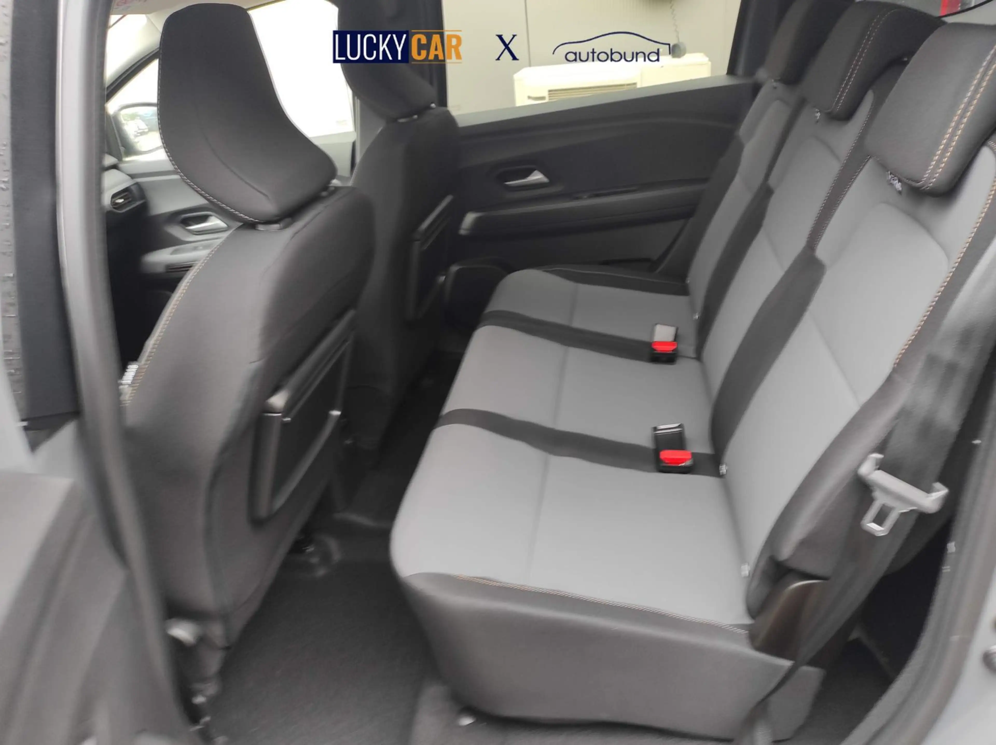 Dacia Jogger Extreme Extreme+LPG*7 Sitzer*SHZ*KEYLESS*CAM*TO... — photo 14