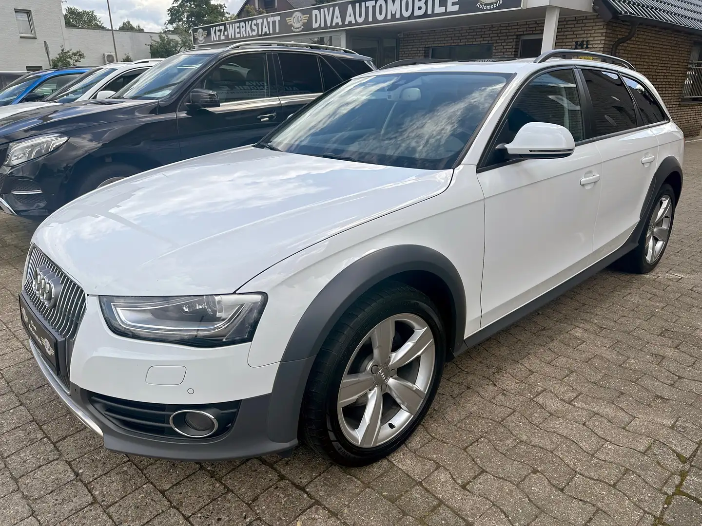 Audi A4 allroad 2.0 TDI quattro Pano, Kamera, AHK Blanc - 1