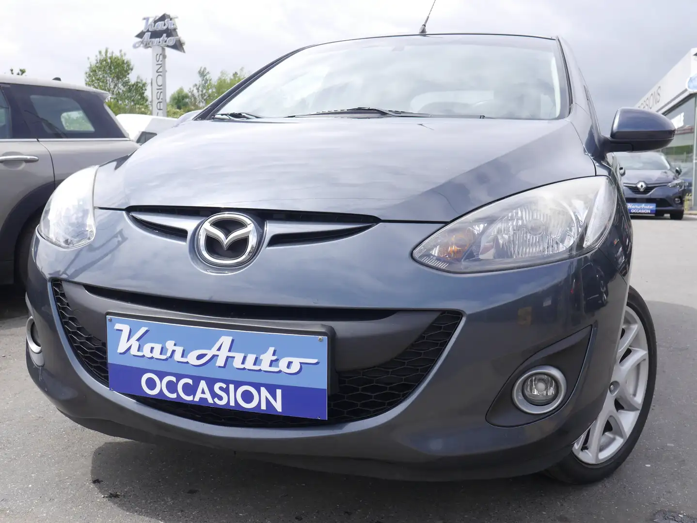 Mazda 2 1.3i Sport *CLIM*JANTES* Gris - 1