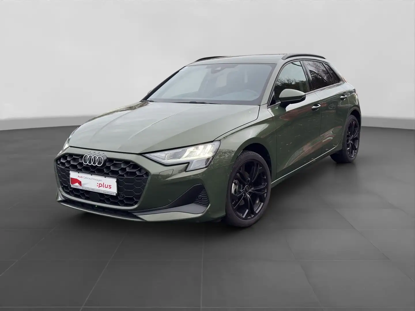 Audi A3 35 TFSI LM18 NAVI PRIVACY SPORTSITZ Grün - 2