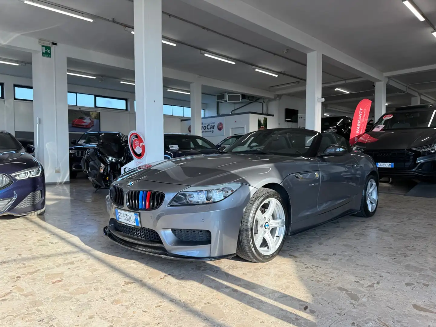BMW Z4 sDrive23i Grigio - 1