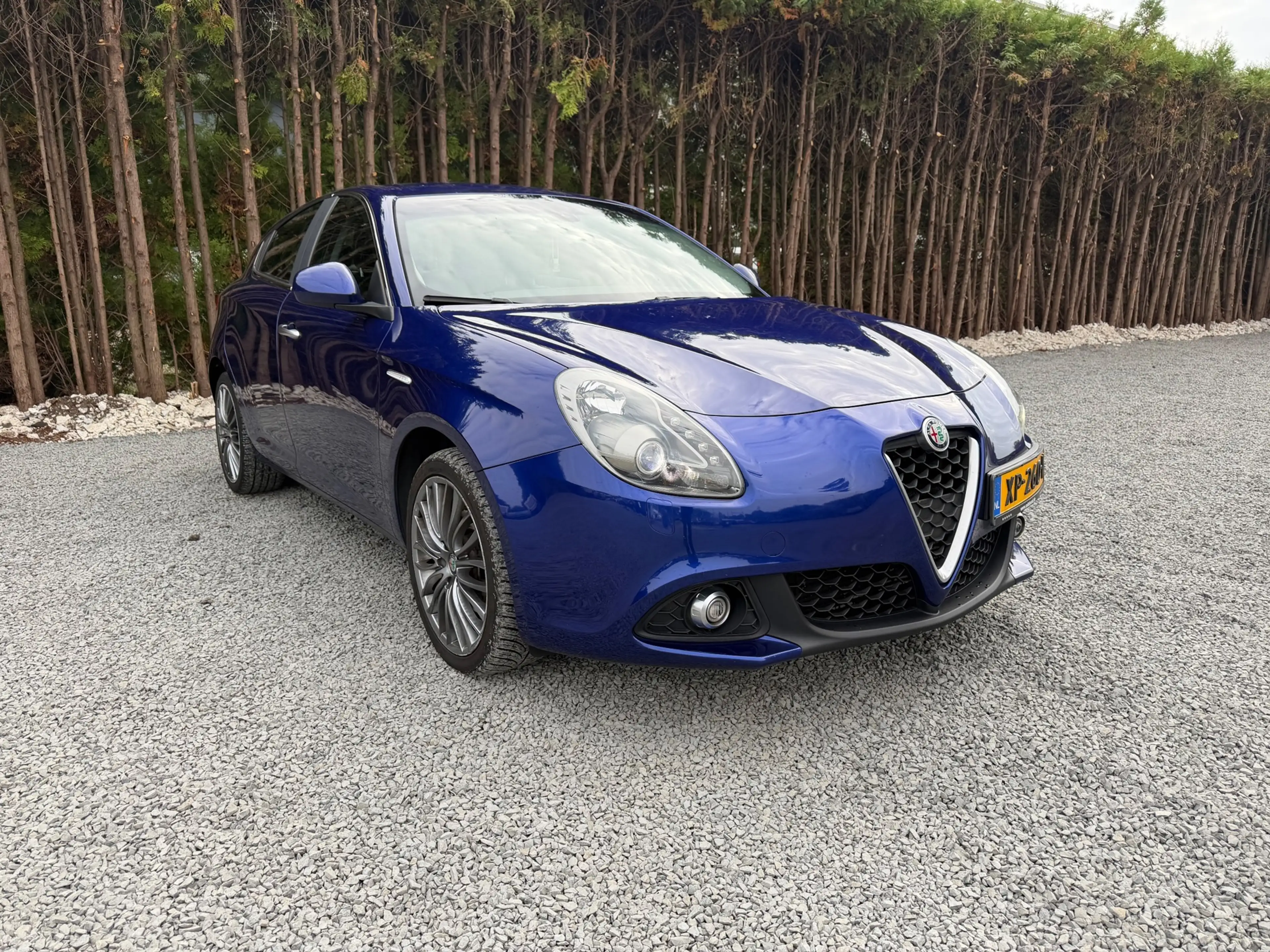 Alfa Romeo Giulietta 2.0 JTDm Exclusive — photo 2