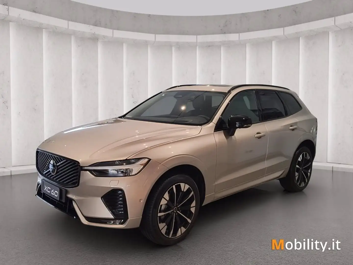 Volvo XC60 2.0 b5 mhev Ultra Dark awd auto Gris - 1