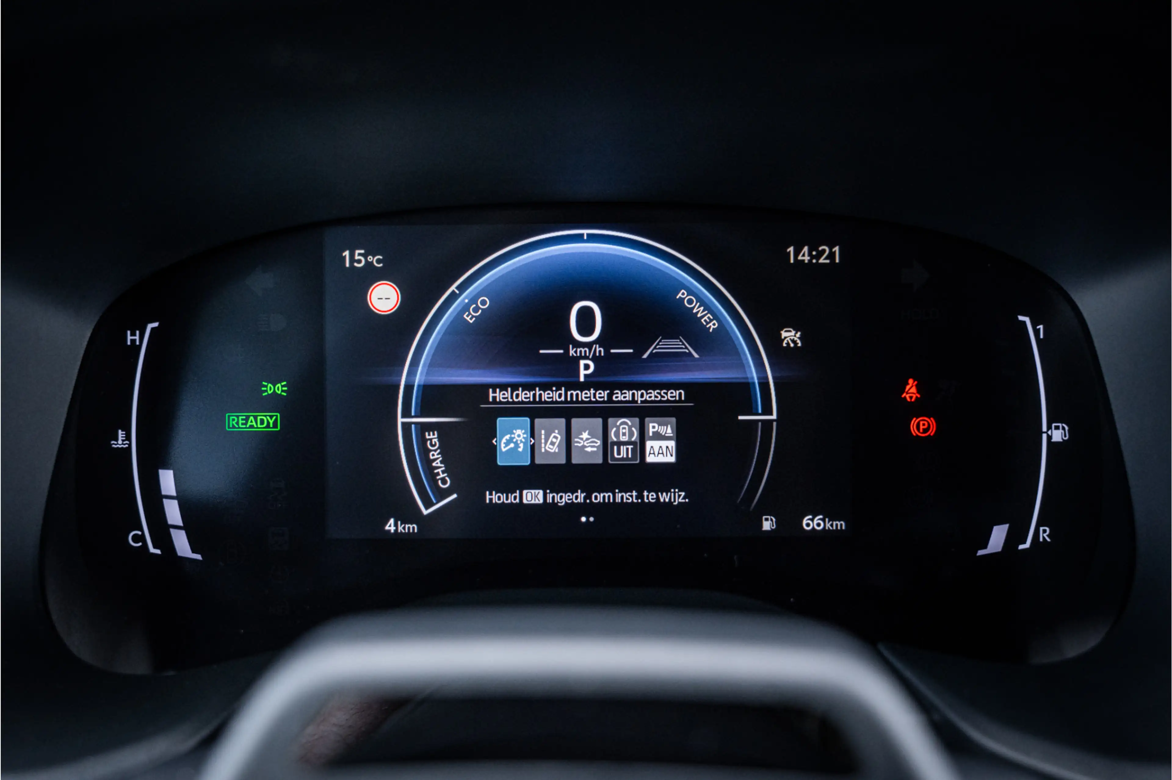 Toyota Aygo X Hybrid 115 pulse Automaat ** Stoelverwarming ** Ca — photo 9