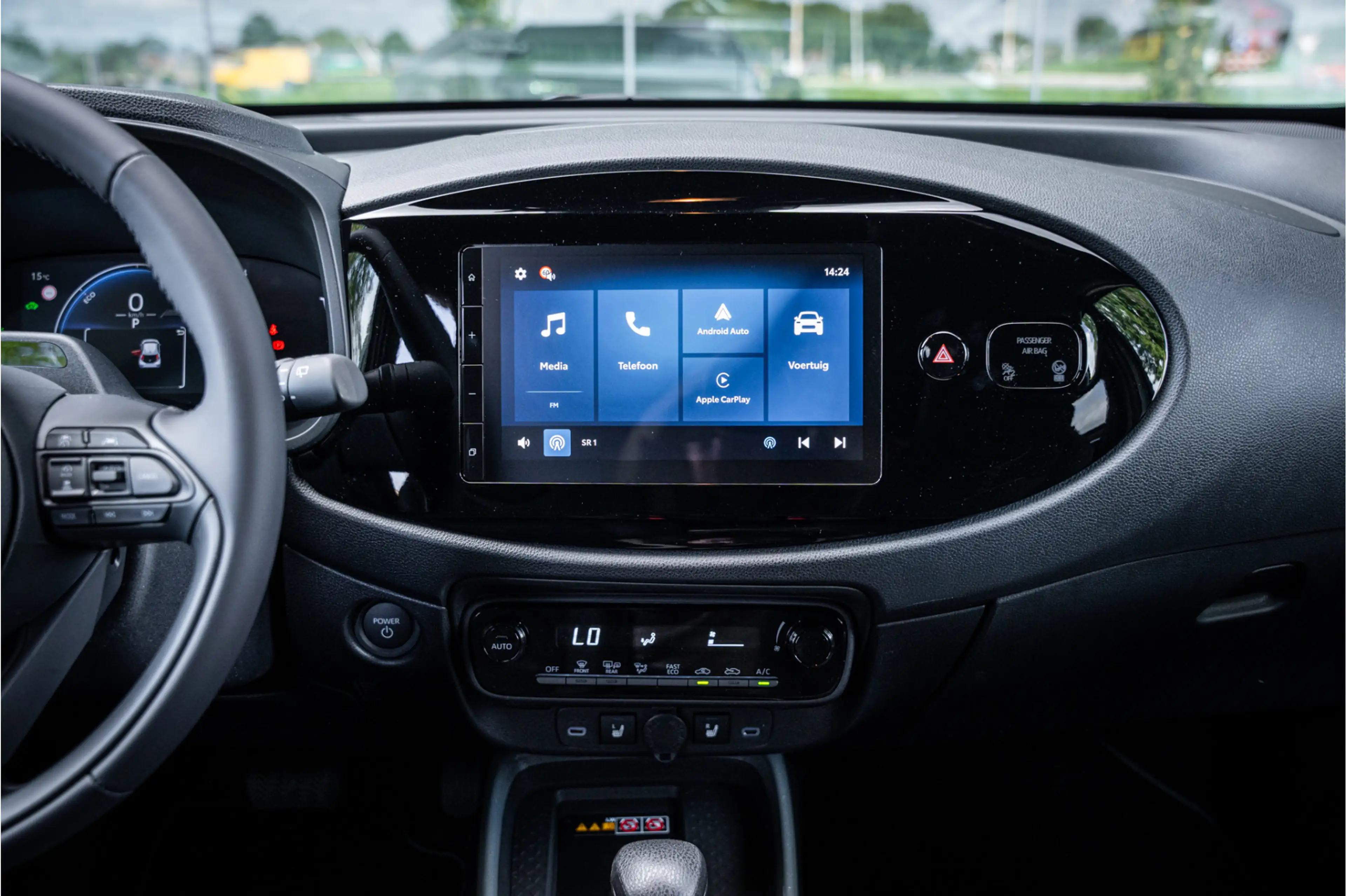 Toyota Aygo X Hybrid 115 pulse Automaat ** Stoelverwarming ** Ca — photo 34