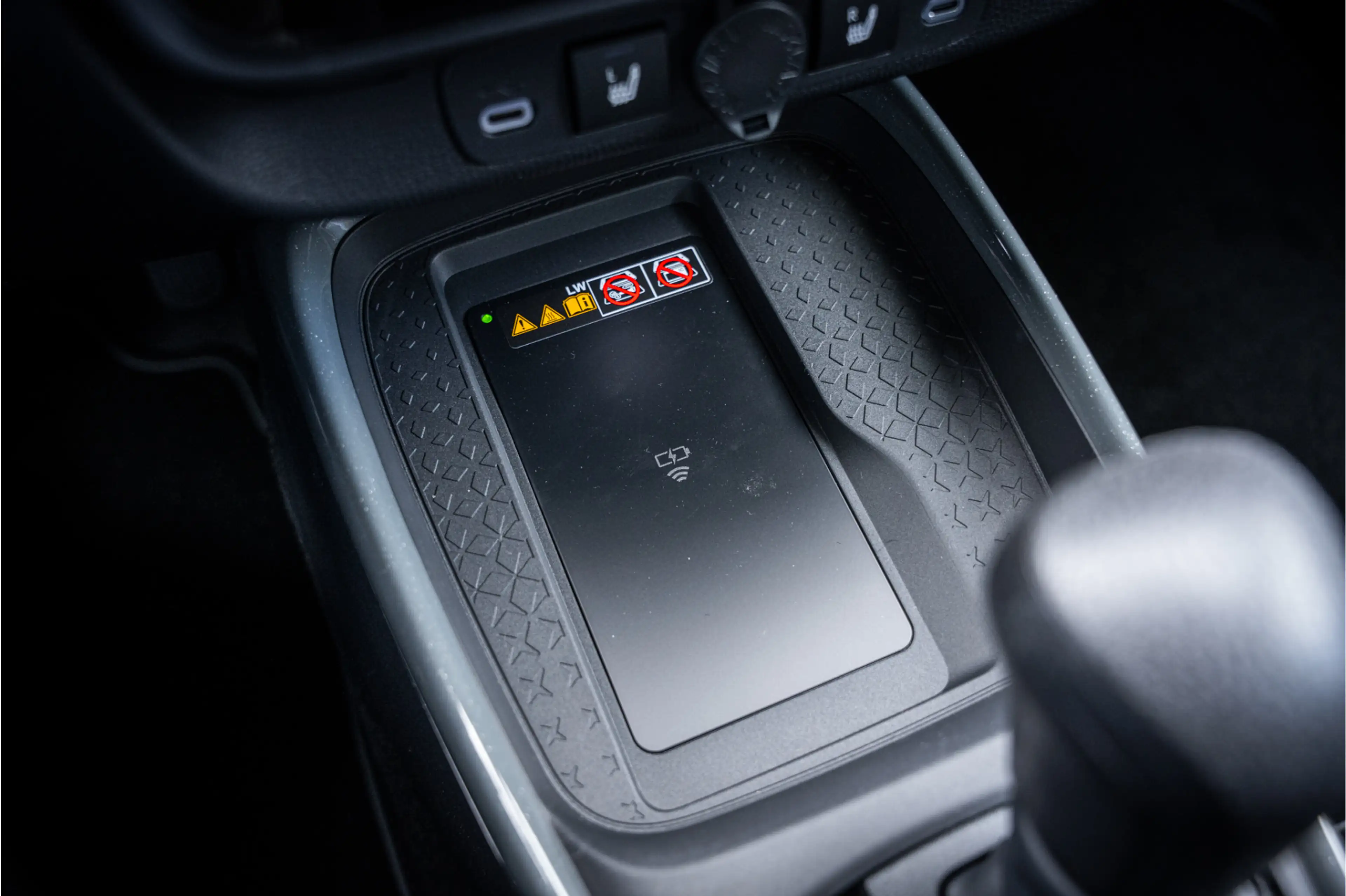 Toyota Aygo X Hybrid 115 pulse Automaat ** Stoelverwarming ** Ca — photo 26