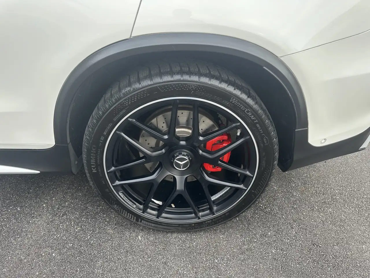 Mercedes-Benz GLC снимка Mercedes-Benz GLC