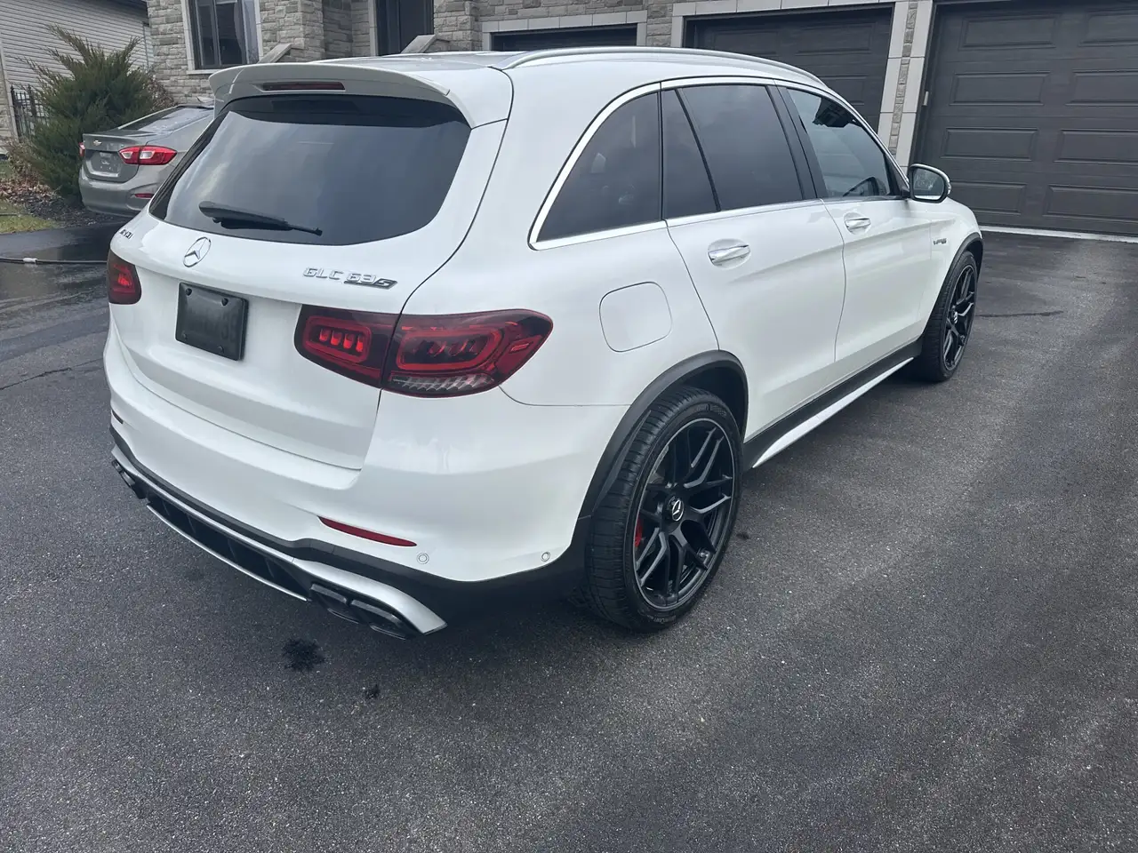 Mercedes-Benz GLC снимка Mercedes-Benz GLC