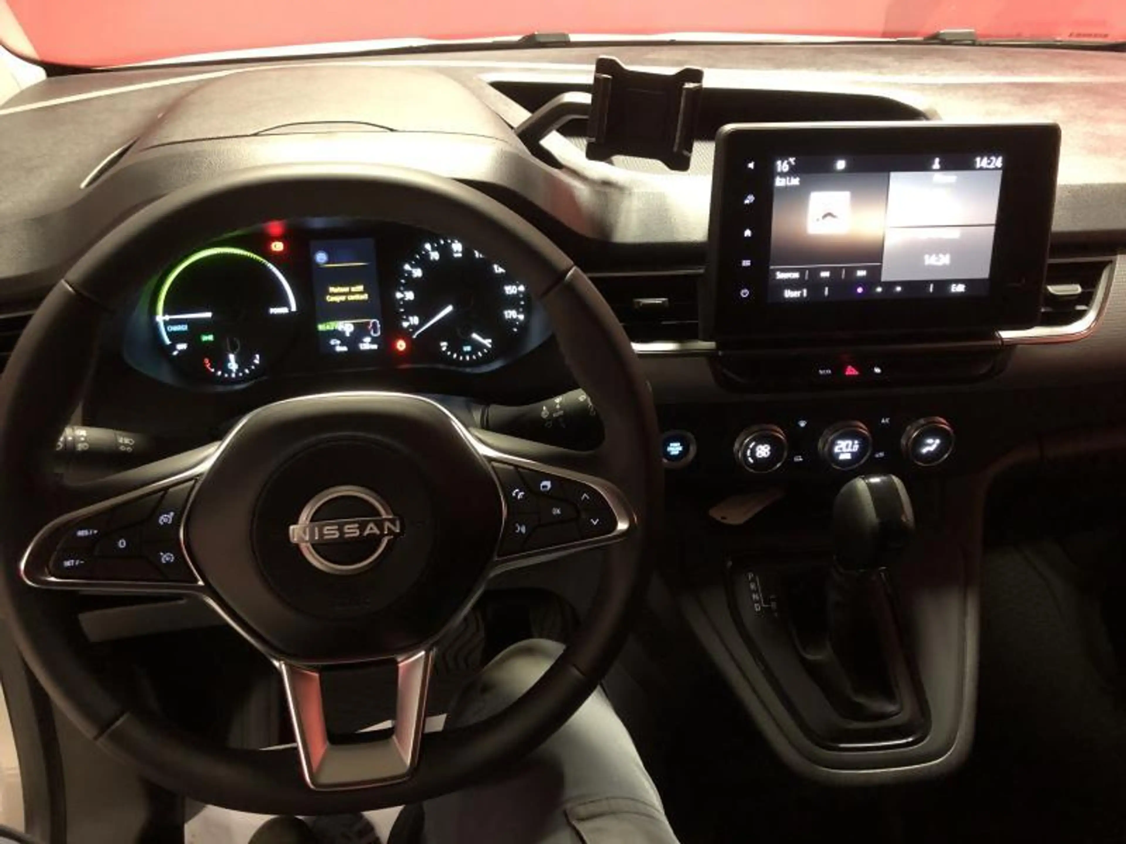 Nissan Townstar N-Connecta 43kWh 22kwH charger — photo 12