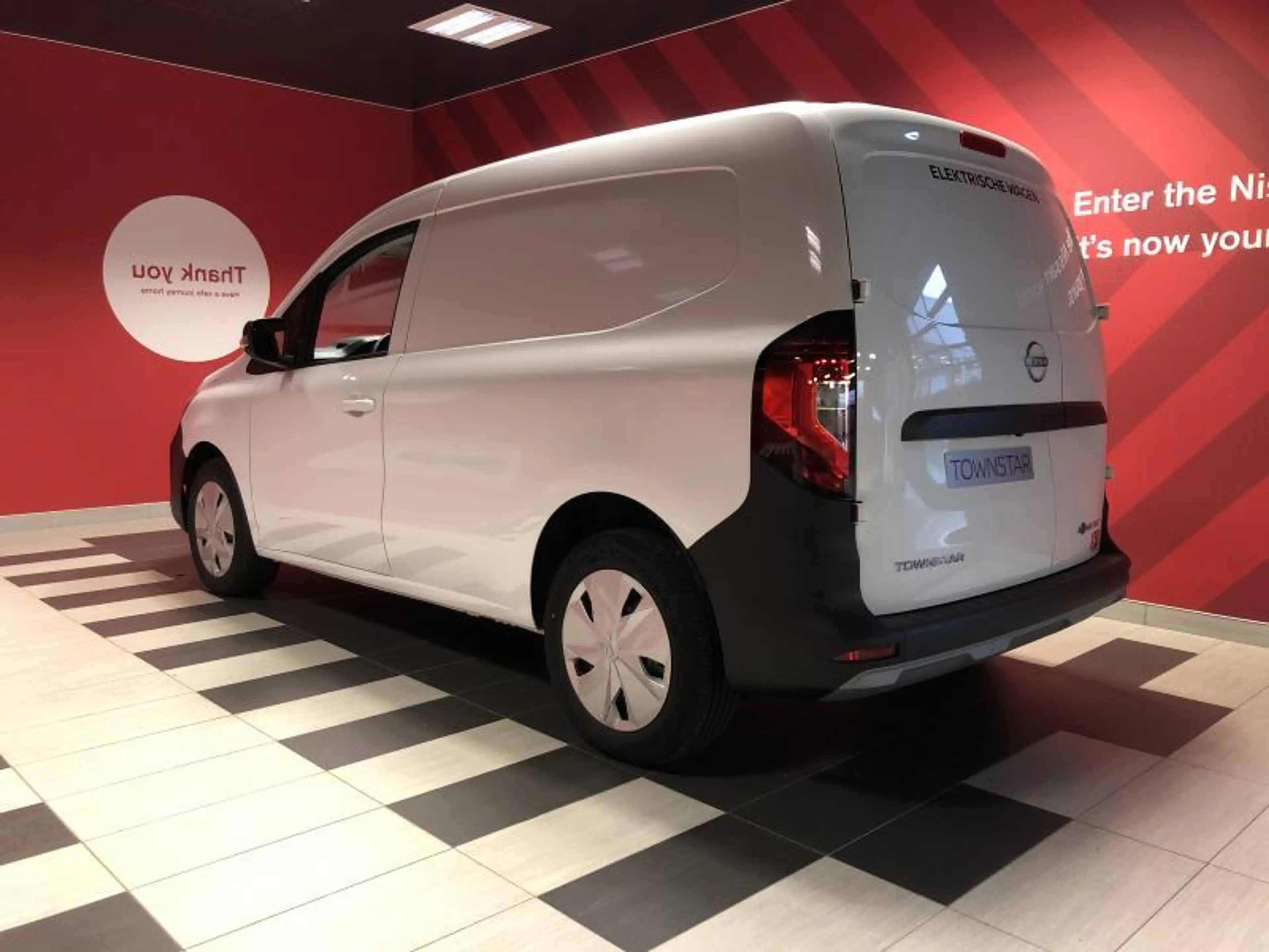 Nissan Townstar N-Connecta 43kWh 22kwH charger — photo 4