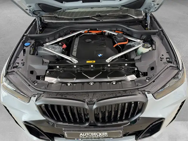 BMW X5 view 14