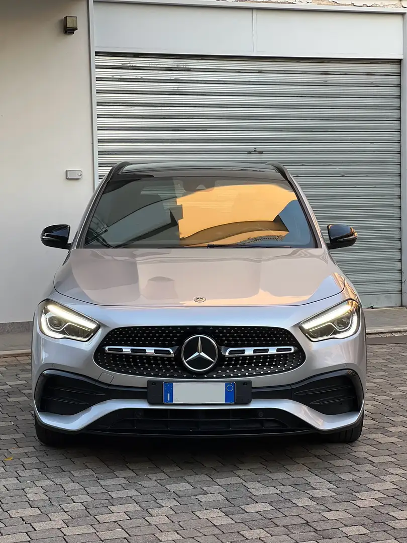 Mercedes-Benz GLA 200 Amg Night - 2