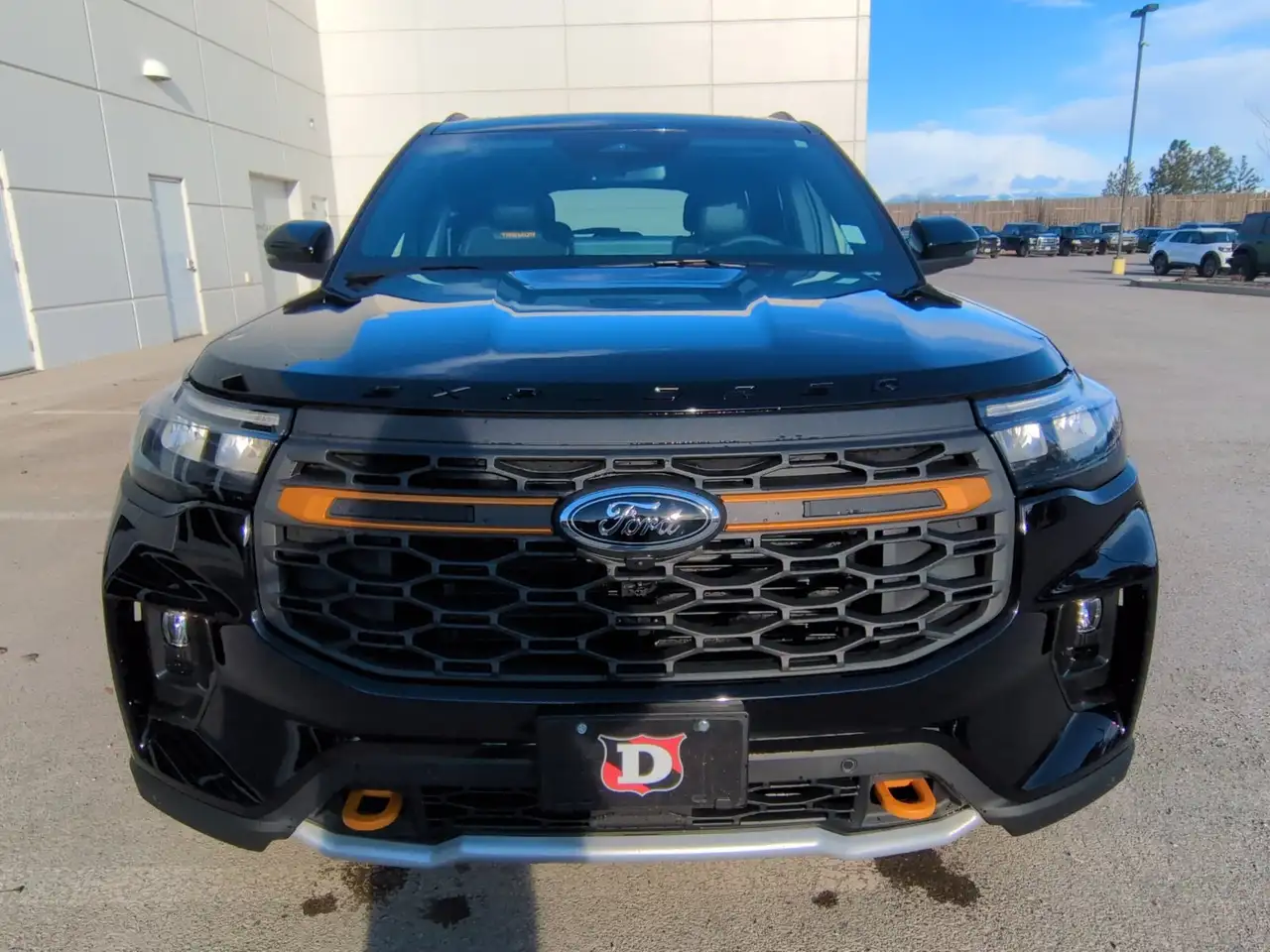 Ford Explorer снимка Ford Explorer