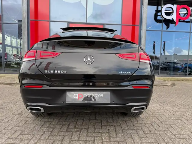 Mercedes-Benz GLE view 5