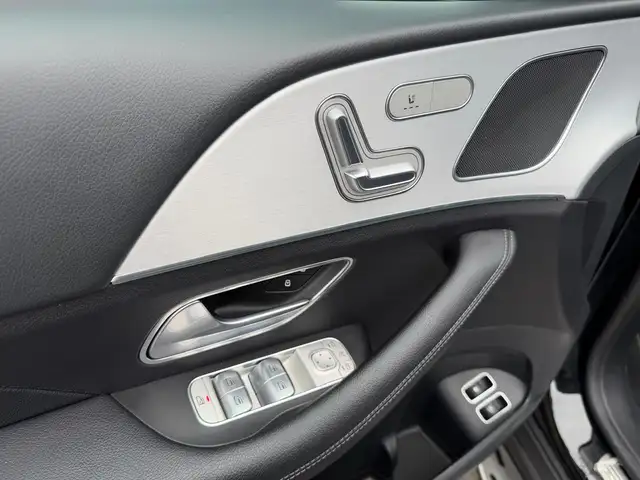 Mercedes-Benz GLE view 14