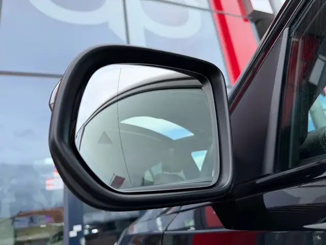 Mercedes-Benz GLE view 9