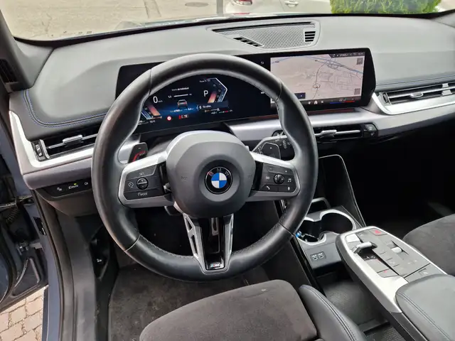 BMW X1 view 9