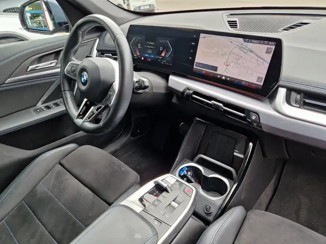 BMW X1 view 7
