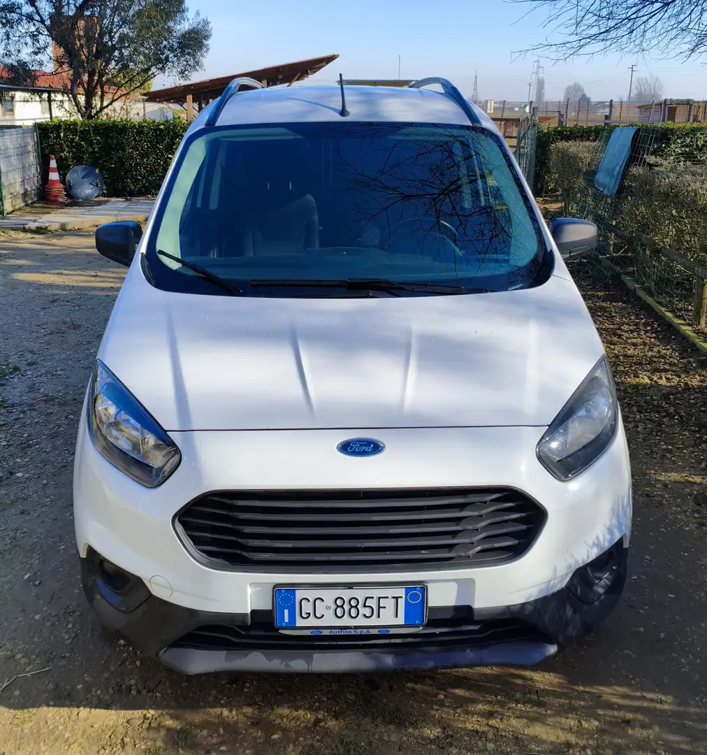 Ford Courier Autocarro ottime condizioni - 1