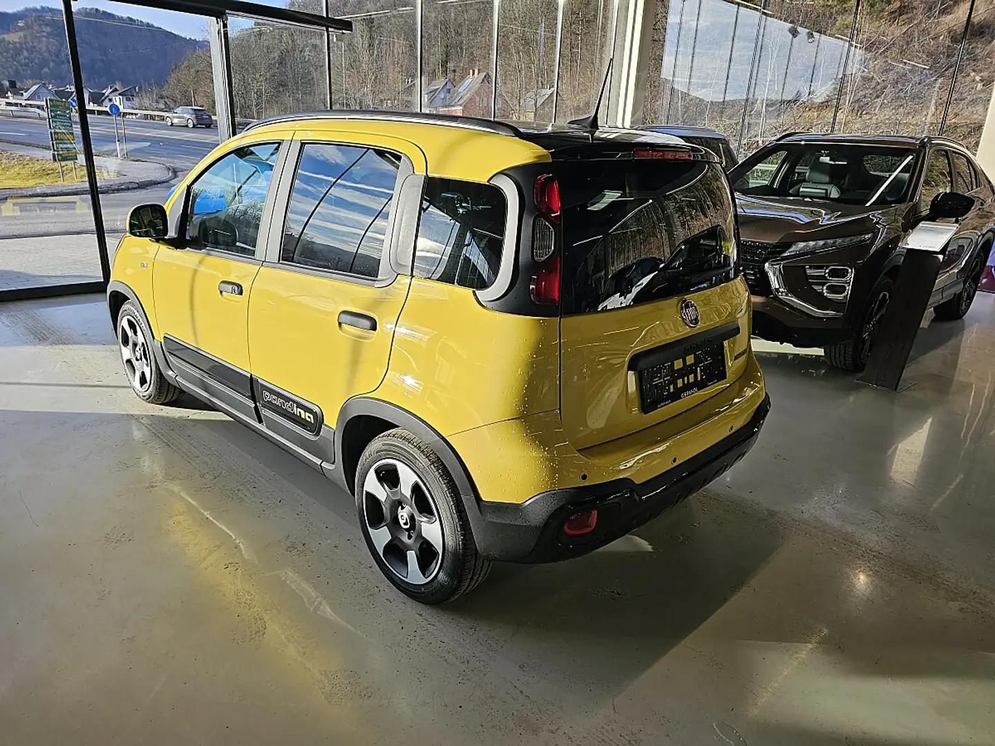 Fiat Panda Pandina Cross 1.0l Hybrid 65 Gelb - 2