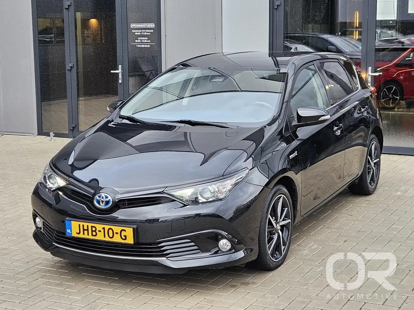 Toyota Auris 1.8 Hybrid Dynamic Stoelvw Cam DAB LM17 Zwart - 1