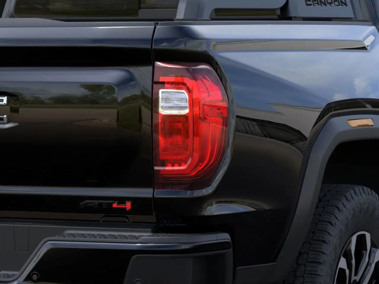 GMC Canyon снимка GMC Canyon