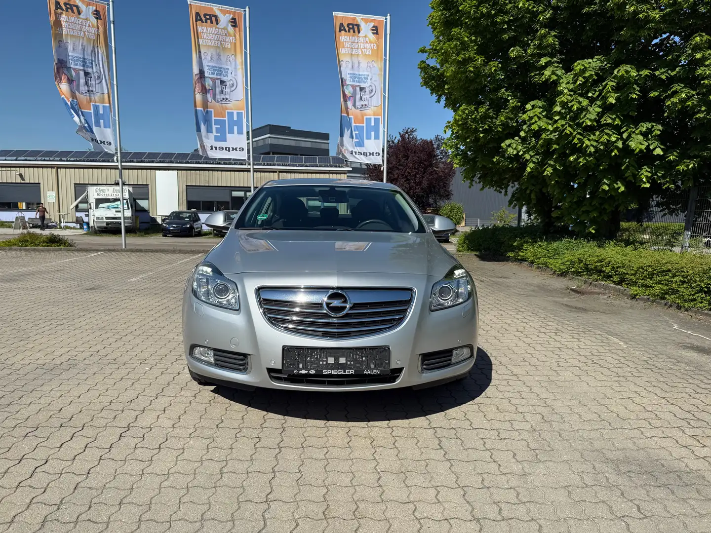 Opel Insignia Edition Grau - 1