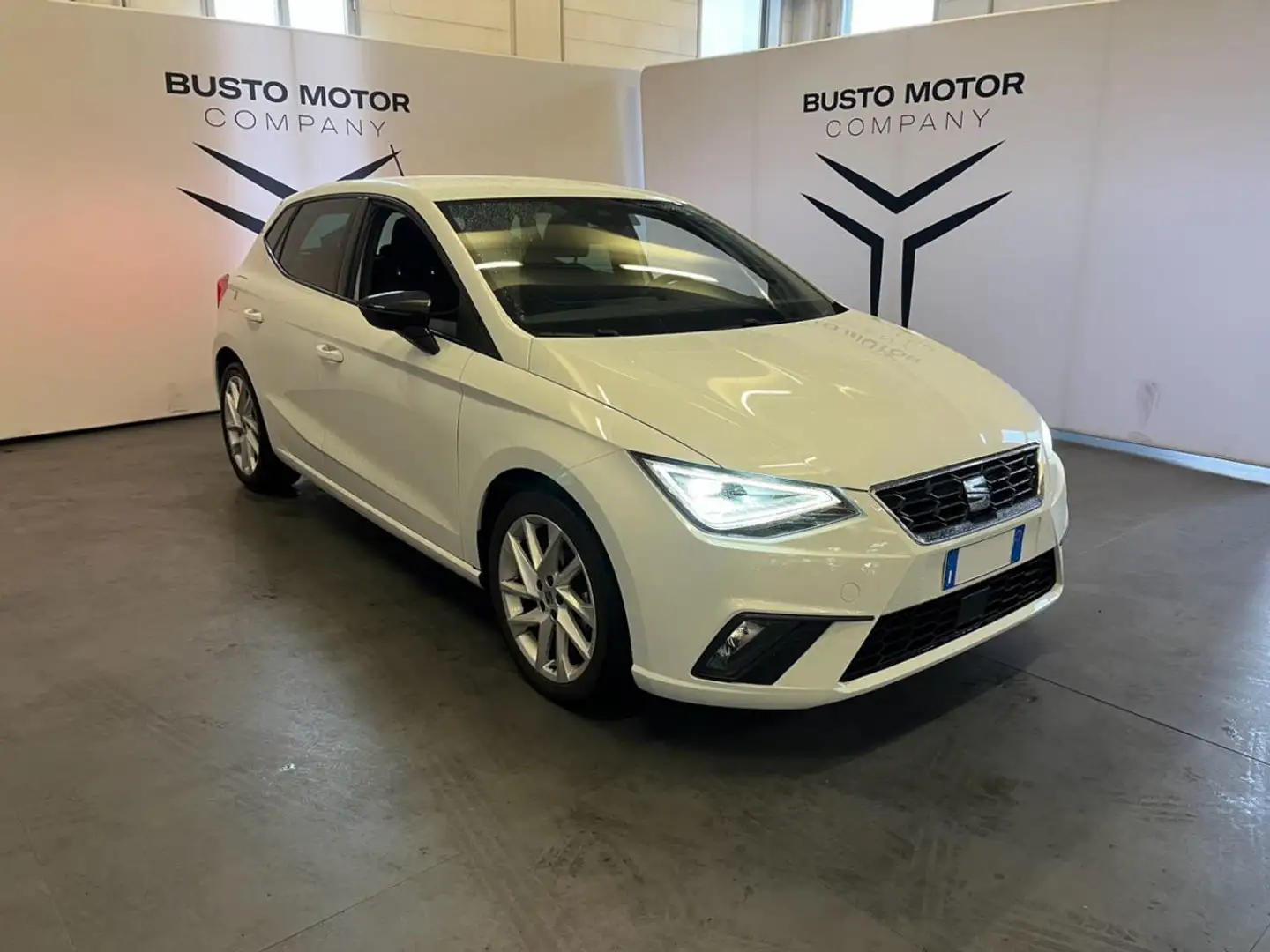 SEAT Ibiza 1.0 EcoTSI 95 CV FR NEOPATENTATI Bianco - 1
