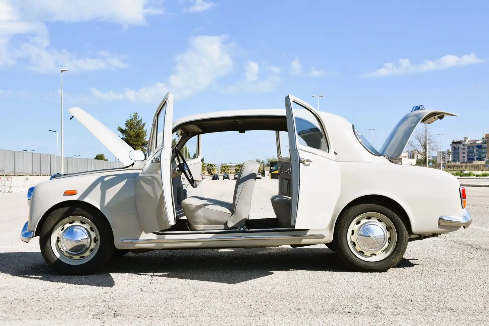 Lancia Appia Serie 2 - V4 Grigio - 2
