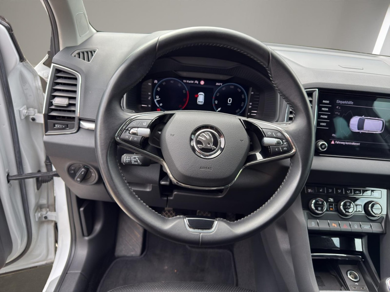 Skoda Karoq Tour Klima Navi Rückfahrkamera Sitzheizung — photo 10