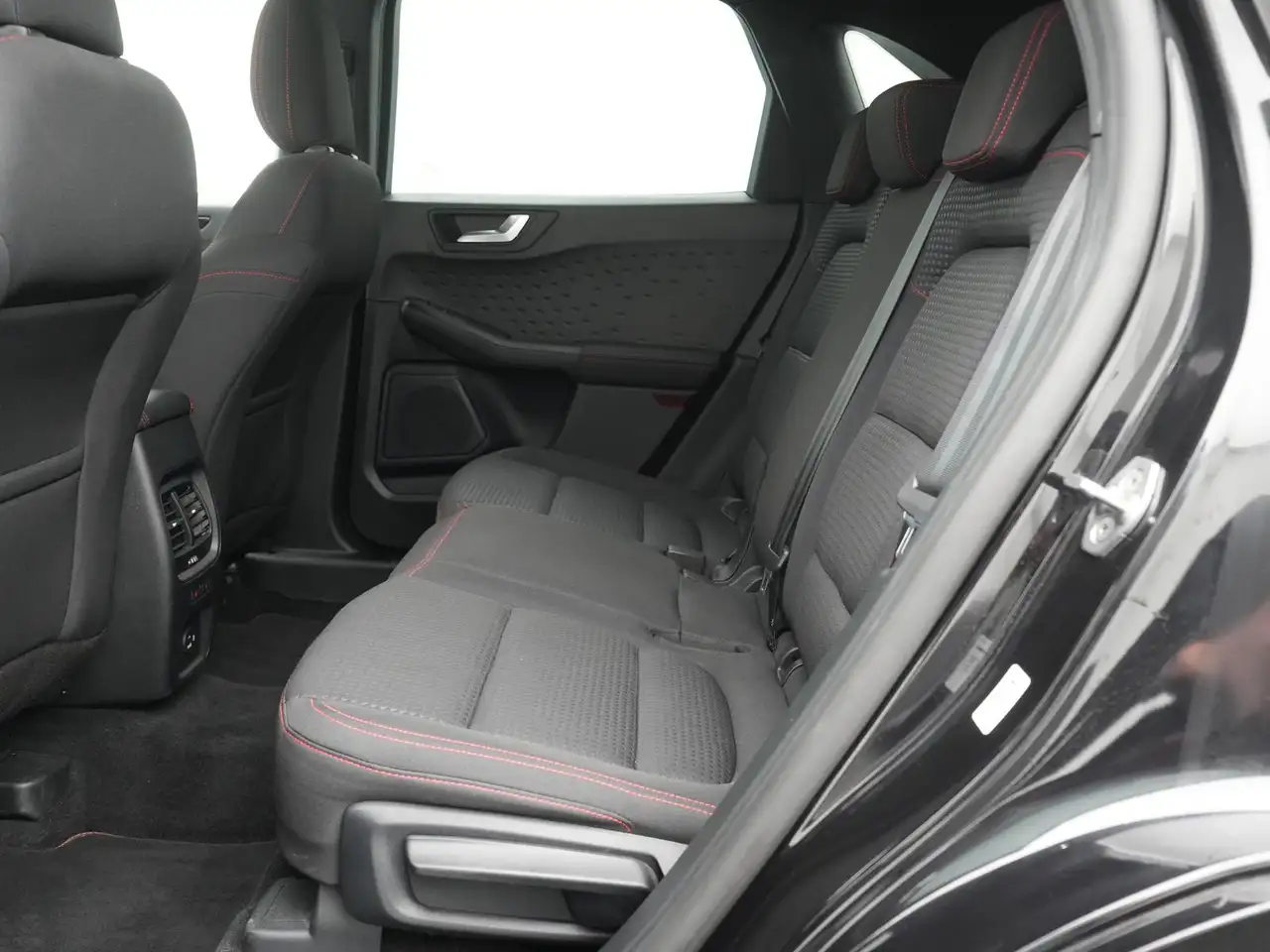 2020 Ford Kuga ST-Line,LED,HUD,AHK,ACC,PANO,TOTW,WINTER, photograph 7