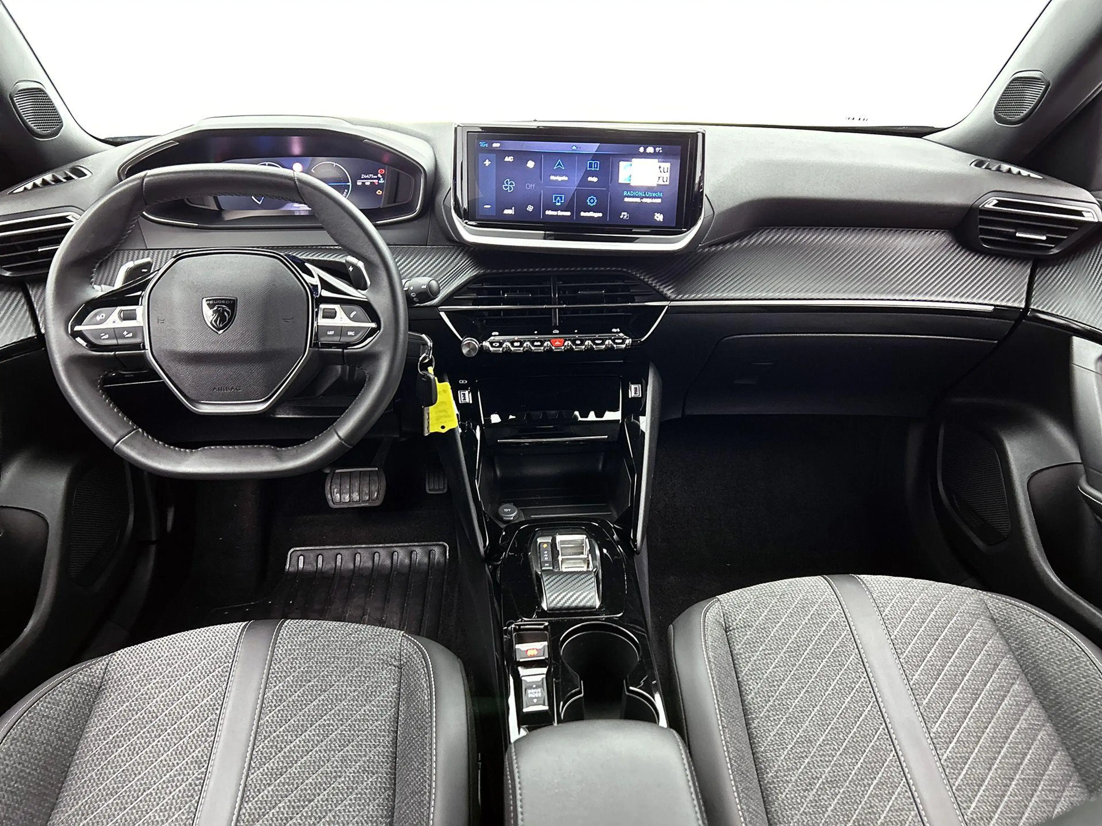 Peugeot 2008 SUV Allure Hybrid 145pk Automaat | Navigatie | 360 — photo 12
