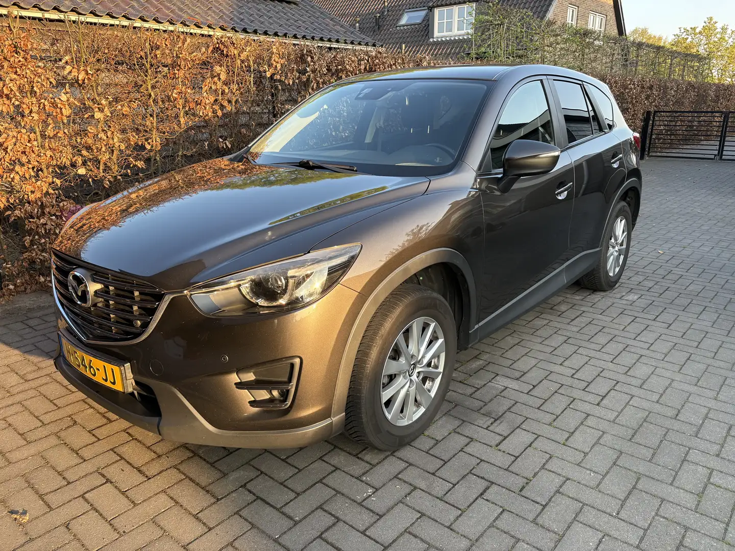 Mazda CX-5 2.0 SAG165 SkLGT 2WD Maro - 1