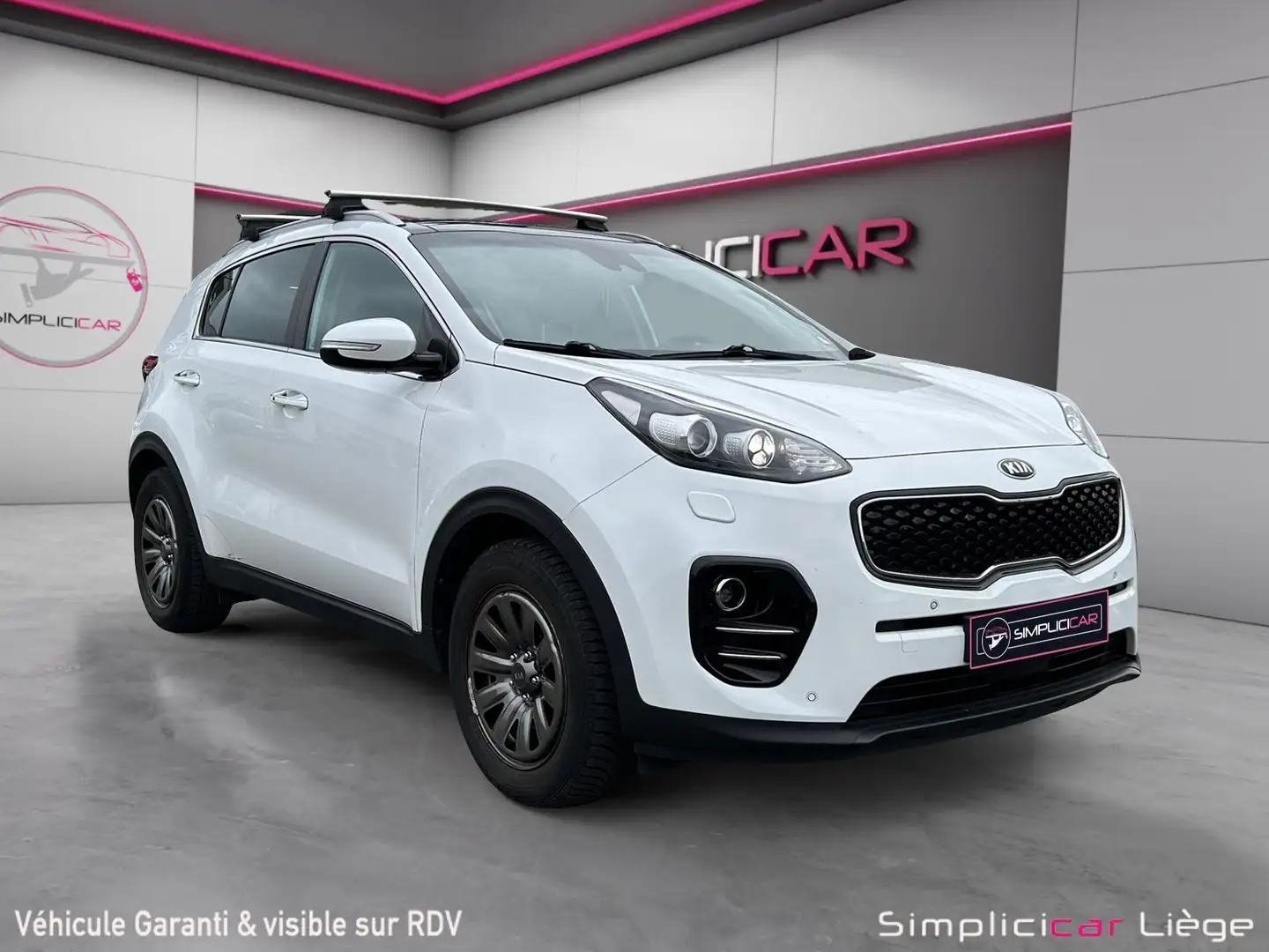 Kia Sportage 1.7 CRDi 2WD *GARANTIE 12 MOIS* Blanc - 1