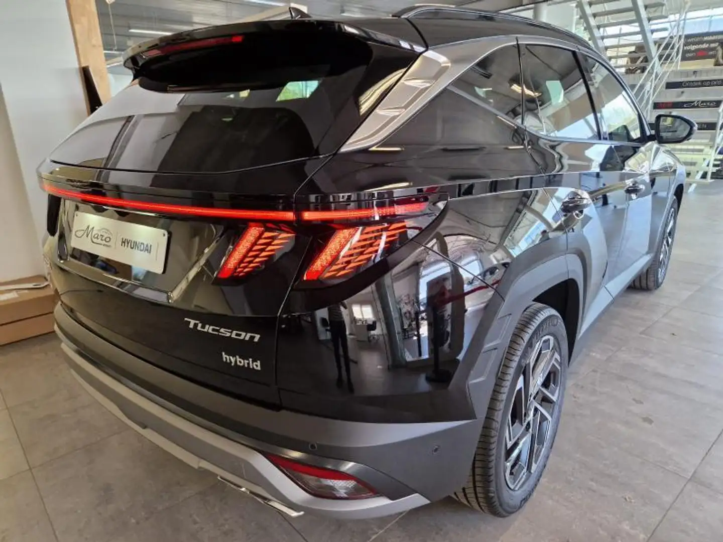 Hyundai TUCSON 1.6T-GDi HYBRIDE Shine Sensation \'greige\\\' | ST Negro - 2