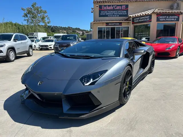 Lamborghini Aventador LP 700-4