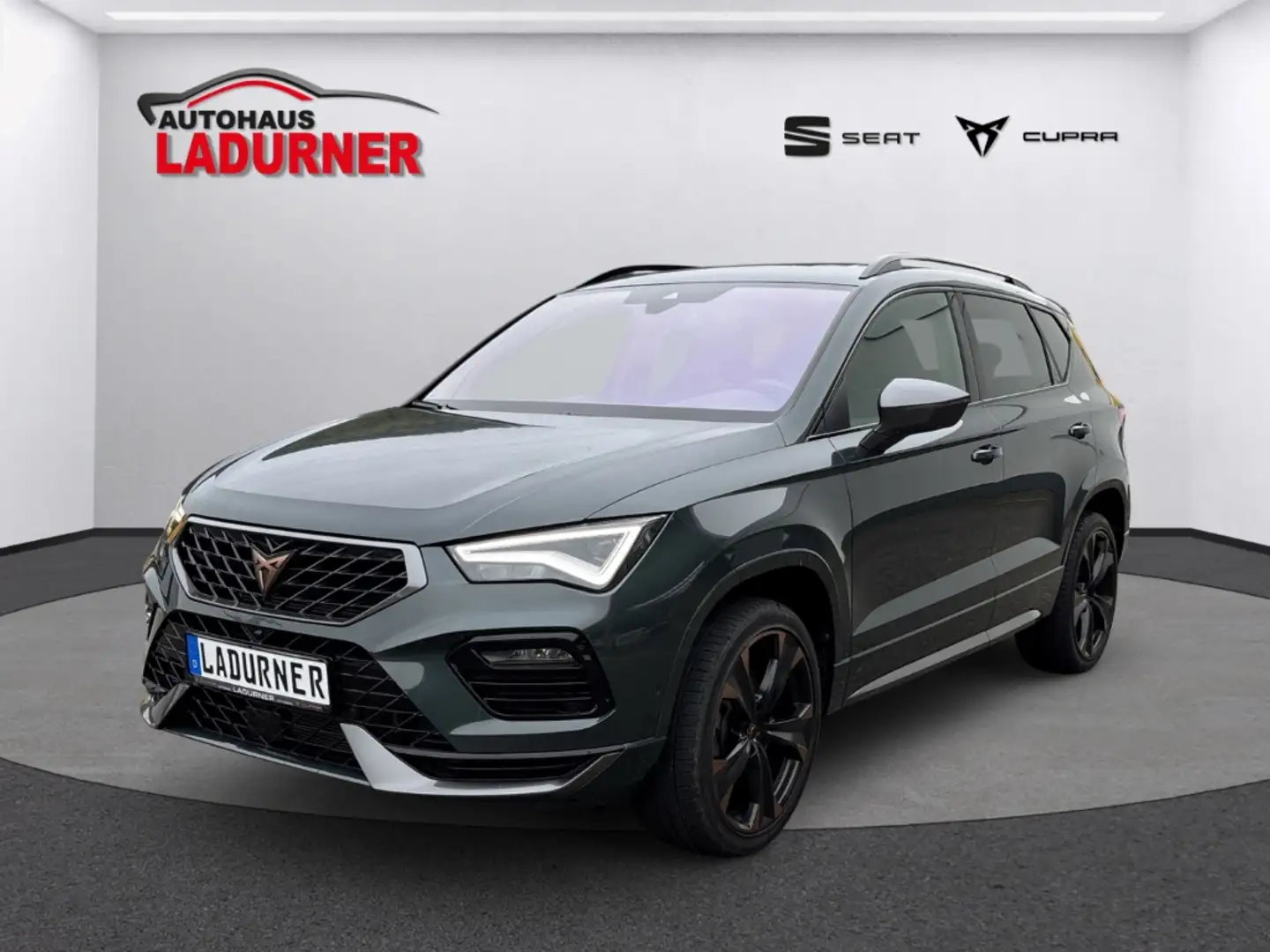 CUPRA Ateca 1.5 TSI DSG *PANO+AHK+NAVI+BEATS+KESSY+ACC* Vert - 2