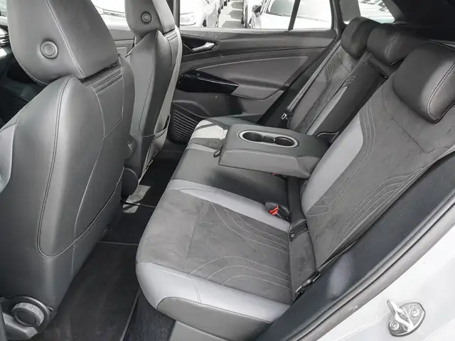 Volkswagen ID.4 view 15